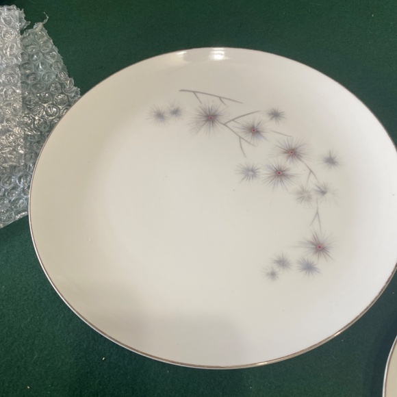 Platinum Starburst Creative Fine China 1014 Japan - dinner plates - Picture 3 of 6